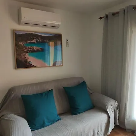Avec Vue Sur Mer Et Piscine Tropicale *